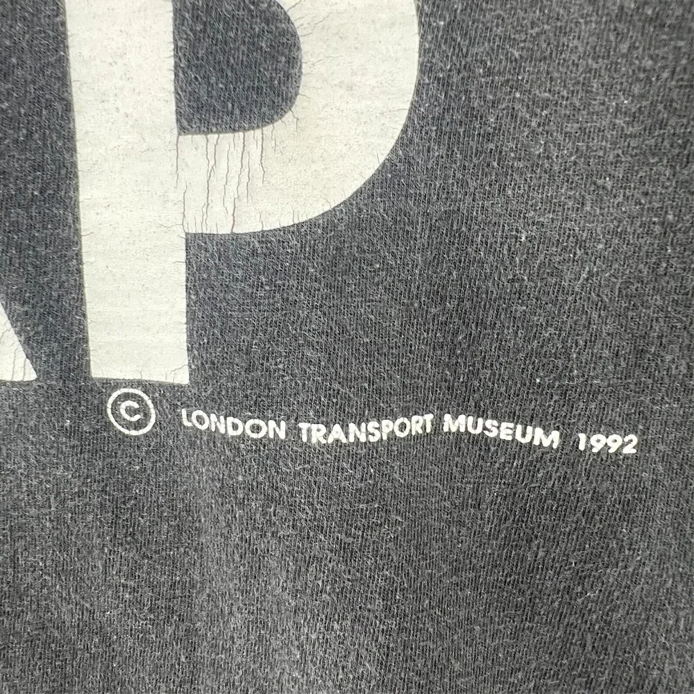 VTG 1992 MIND THE GAP T Shirt Mens XL Black Crewneck‎ Super 140 London Transport